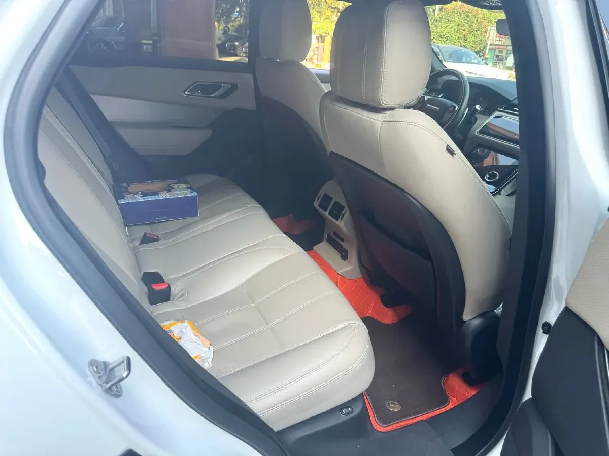 2020 Land Rover Range Rover Velar 2.0T 250HP L4 8AT,autocango,china used car exporter,china ev exporter,chinese used car exporter,chinese used ev exporter