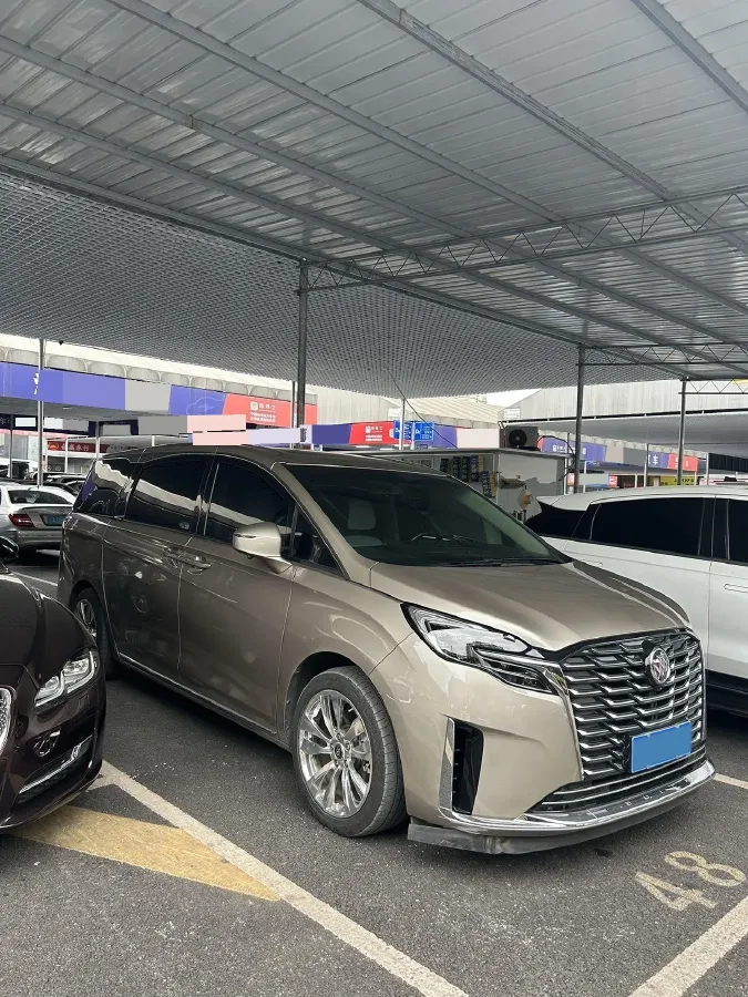 2023 Buick GL8 2.0T 237HP L4 9AT,autocango,china used car exporter,china ev exporter,chinese used car exporter,chinese used ev exporter