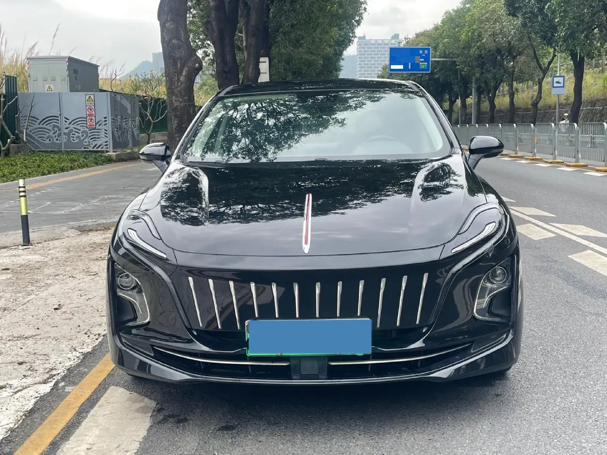 2024 HongQi E-QM5 BEV 60KWH,autocango,china used car exporter,china ev exporter,chinese used car exporter,chinese used ev exporter