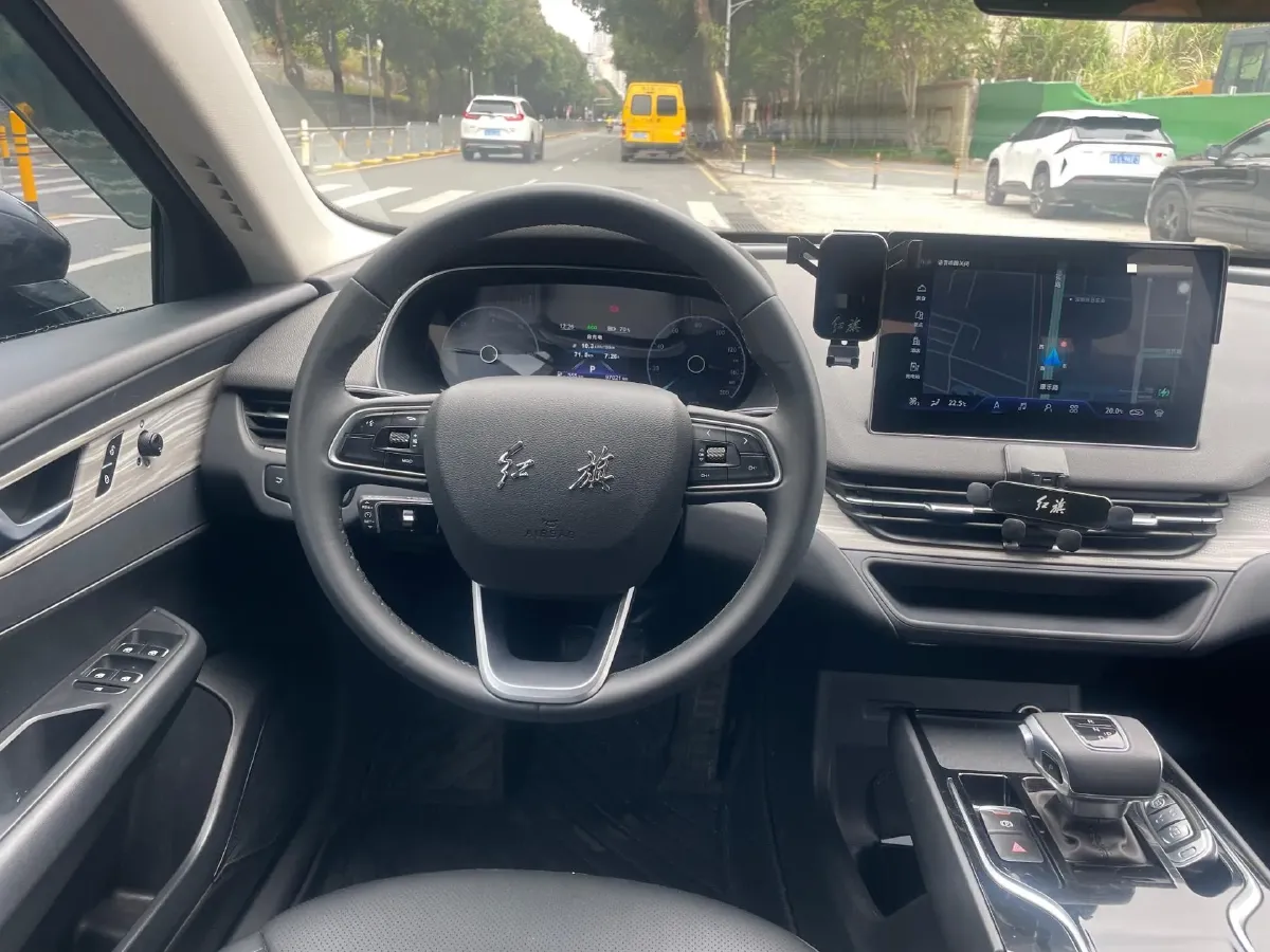 2024 HongQi E-QM5 BEV 60KWH,autocango,china used car exporter,china ev exporter,chinese used car exporter,chinese used ev exporter