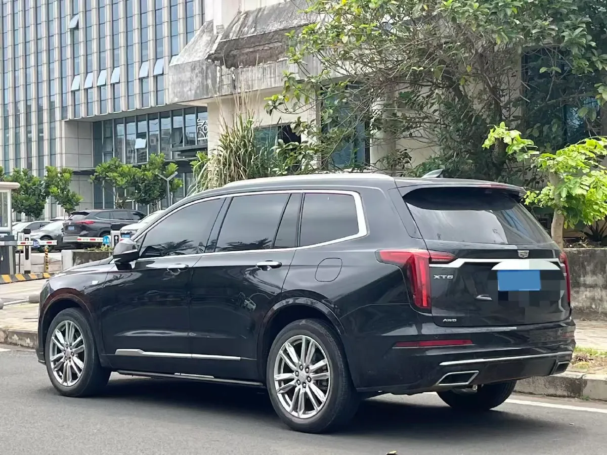 2022 Cadillac XT6 2.0T 237HP L4 9AT,autocango,china used car exporter,china ev exporter,chinese used car exporter,chinese used ev exporter