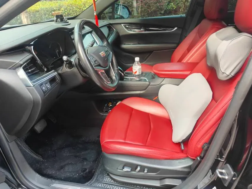 2021 Cadillac XT5 2.0T 237HP L4 9AT,autocango,china used car exporter,china ev exporter,chinese used car exporter,chinese used ev exporter