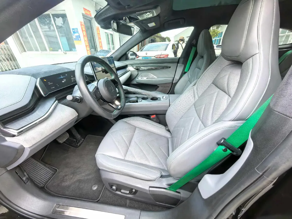 2023 Zeekr 001 BEV 100KWH,autocango,china used car exporter,china ev exporter,chinese used car exporter,chinese used ev exporter