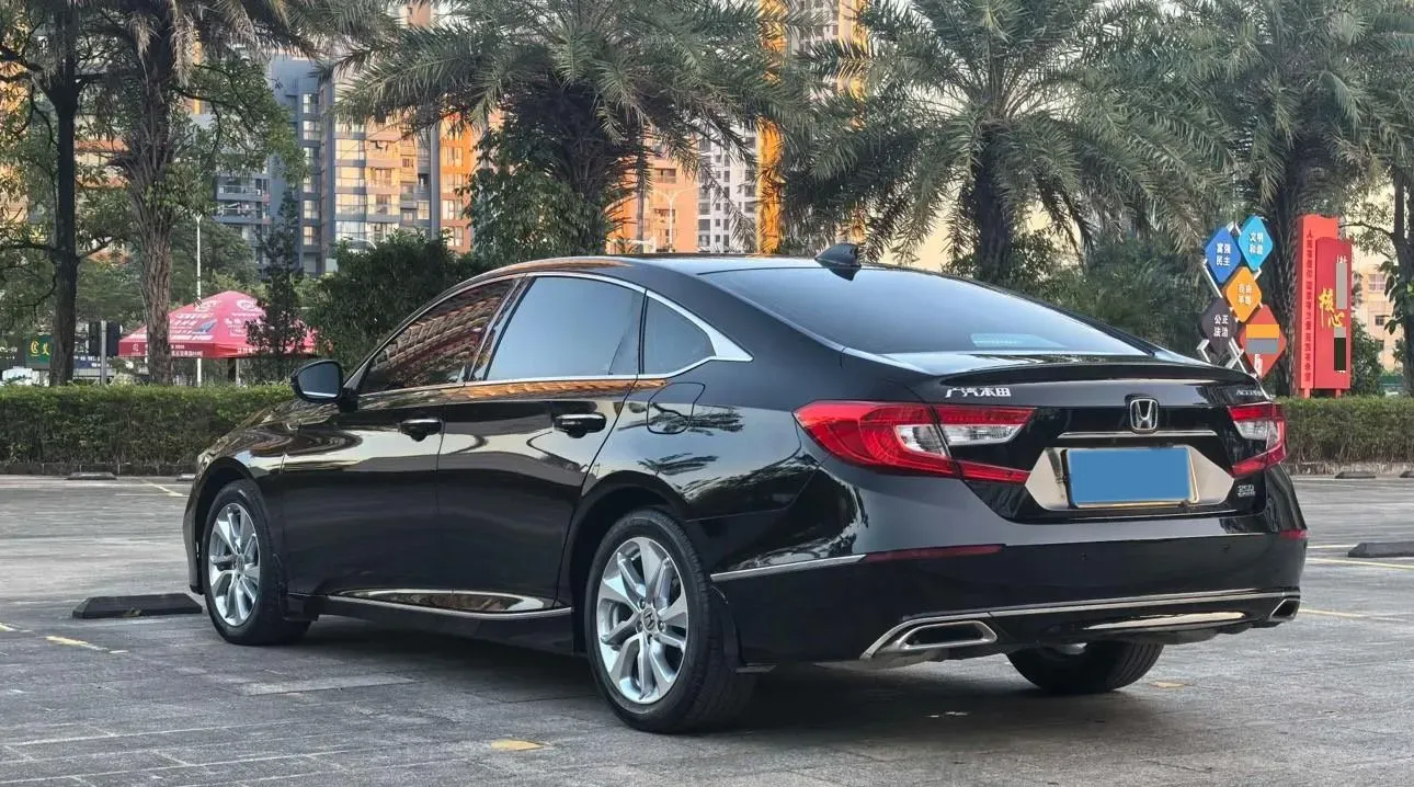 2018 Honda Accord 1.5T 194HP L4 CVT,autocango,china used car exporter,china ev exporter,chinese used car exporter,chinese used ev exporter