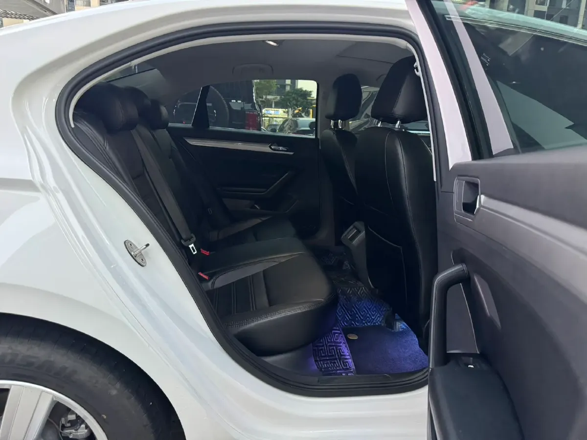 2019 Volkswagen Lamando 1.4T 131HP L4 7DCT,autocango,china used car exporter,china ev exporter,chinese used car exporter,chinese used ev exporter