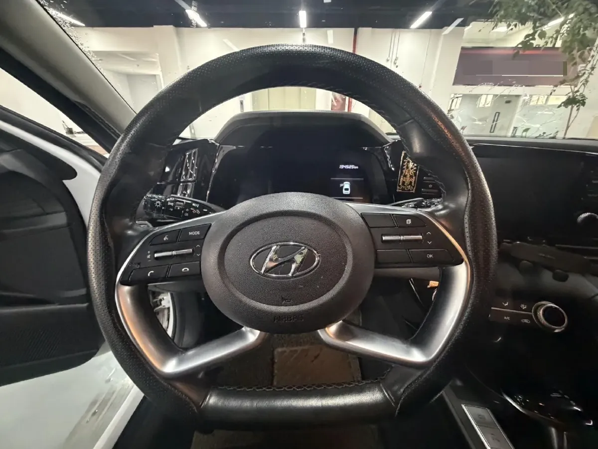 2021 Hyundai Elantra 1.5L 115HP L4 CVT,autocango,china used car exporter,china ev exporter,chinese used car exporter,chinese used ev exporter