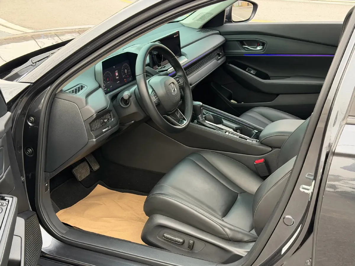 2023 Honda Accord 1.5T 192HP L4 CVT,autocango,china used car exporter,china ev exporter,chinese used car exporter,chinese used ev exporter