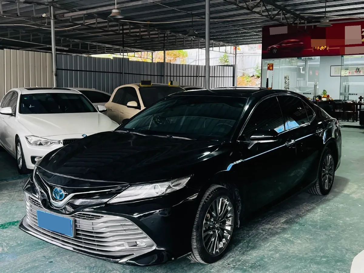 2019 Toyota Camry 2.5L 178HP L4 E-CVT Hybrid,autocango,china used car exporter,china ev exporter,chinese used car exporter,chinese used ev exporter