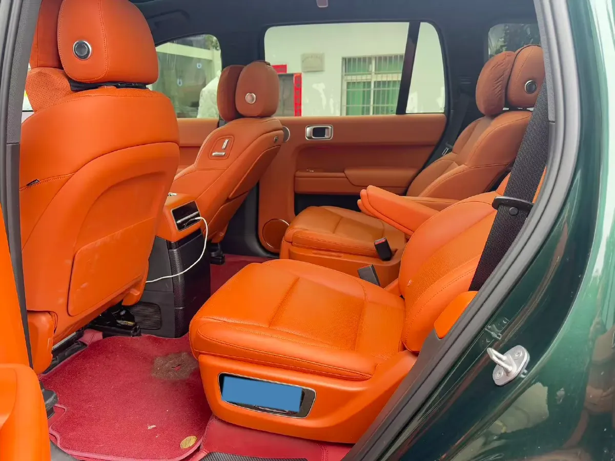 2022 Li L9 Range Extended 154HP REEV 42.6KWH,autocango,china used car exporter,china ev exporter,chinese used car exporter,chinese used ev exporter