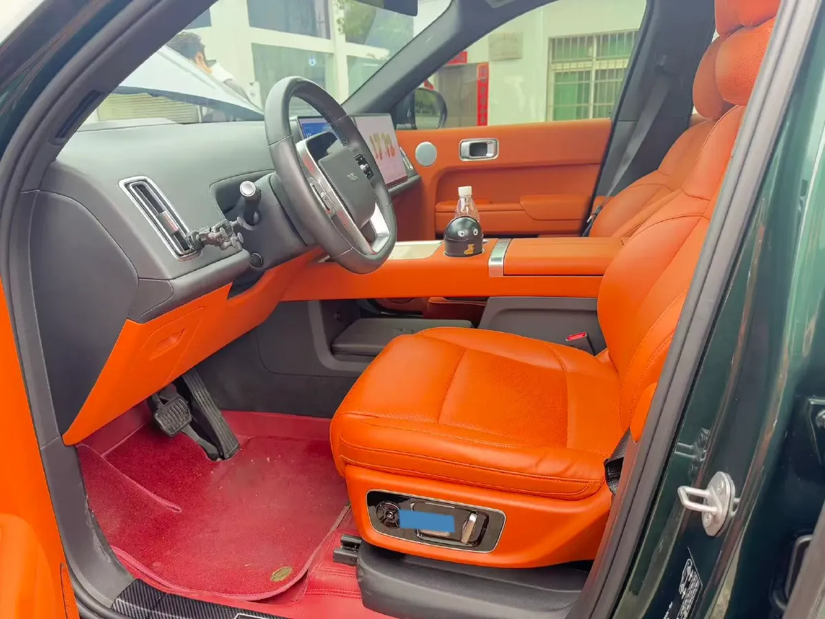 2022 Li L9 Range Extended 154HP REEV 42.6KWH,autocango,china used car exporter,china ev exporter,chinese used car exporter,chinese used ev exporter