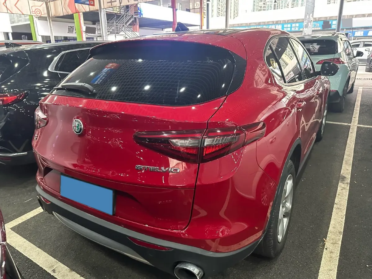 2017 Jaguar XE 2.0T 240HP L4 8AT,autocango,china used car exporter,china ev exporter,chinese used car exporter,chinese used ev exporter