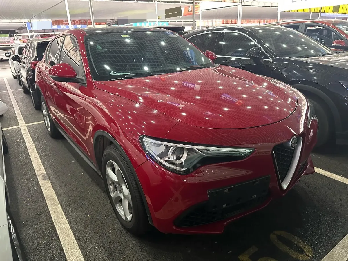 2017 Jaguar XE 2.0T 240HP L4 8AT,autocango,china used car exporter,china ev exporter,chinese used car exporter,chinese used ev exporter