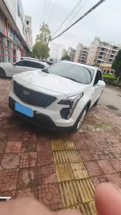 2023 Cadillac XT4 2.0T 237HP L4 9AT,autocango,china used car exporter,china ev exporter,chinese used car exporter,chinese used ev exporter