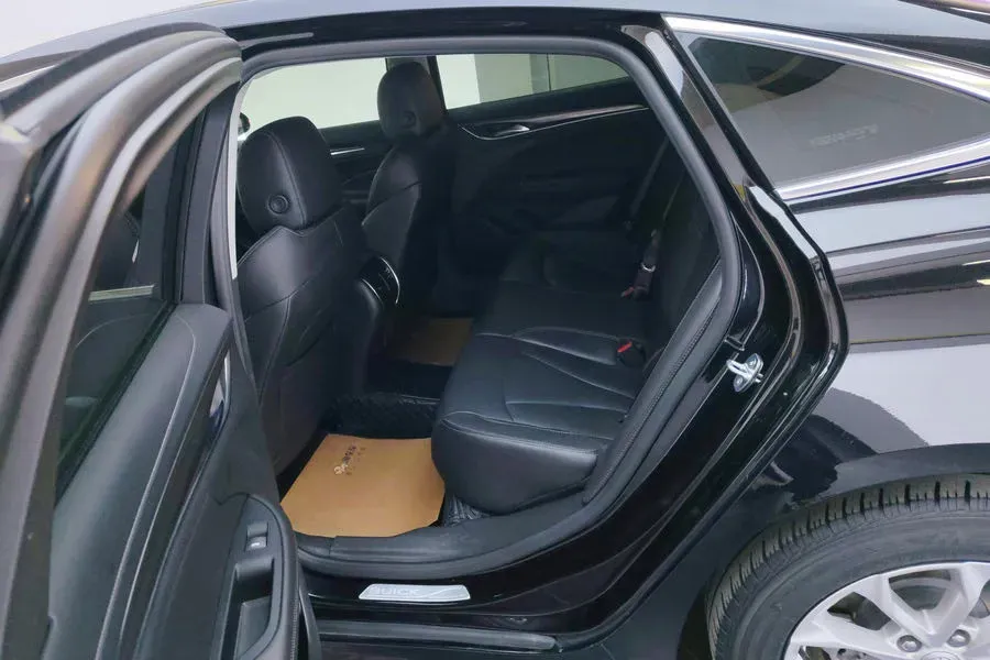 2022 Buick Larcosse 1.5T 169HP L4 9AT,autocango,china used car exporter,china ev exporter,chinese used car exporter,chinese used ev exporter