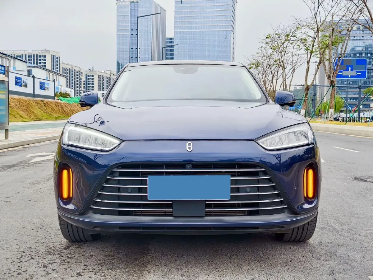 2022 JMC YuHu 7 2.0T 141HP L4 8AT,autocango,china used car exporter,china ev exporter,chinese used car exporter,chinese used ev exporter