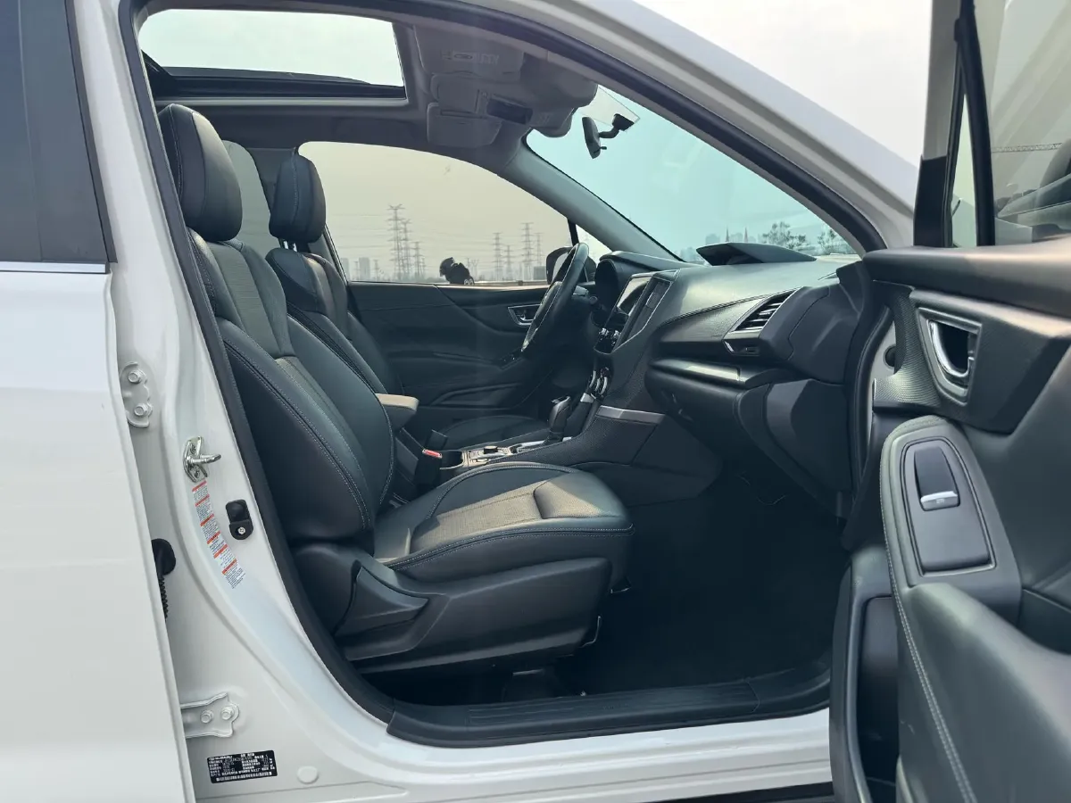 2020 Subaru Forester 2.0L 156HP H4 CVT,autocango,china used car exporter,china ev exporter,chinese used car exporter,chinese used ev exporter