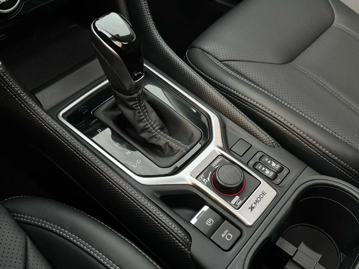 2020 Subaru Forester 2.0L 156HP H4 CVT,autocango,china used car exporter,china ev exporter,chinese used car exporter,chinese used ev exporter