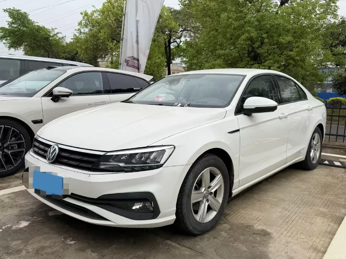 2019 Volkswagen T-Cross 1.4T 150HP L4 7DCT,autocango,china used car exporter,china ev exporter,chinese used car exporter,chinese used ev exporter