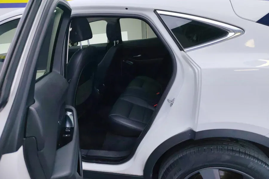 2018 Mercedes-Benz C Class 1.6T 156HP L4 9AT,autocango,china used car exporter,china ev exporter,chinese used car exporter,chinese used ev exporter