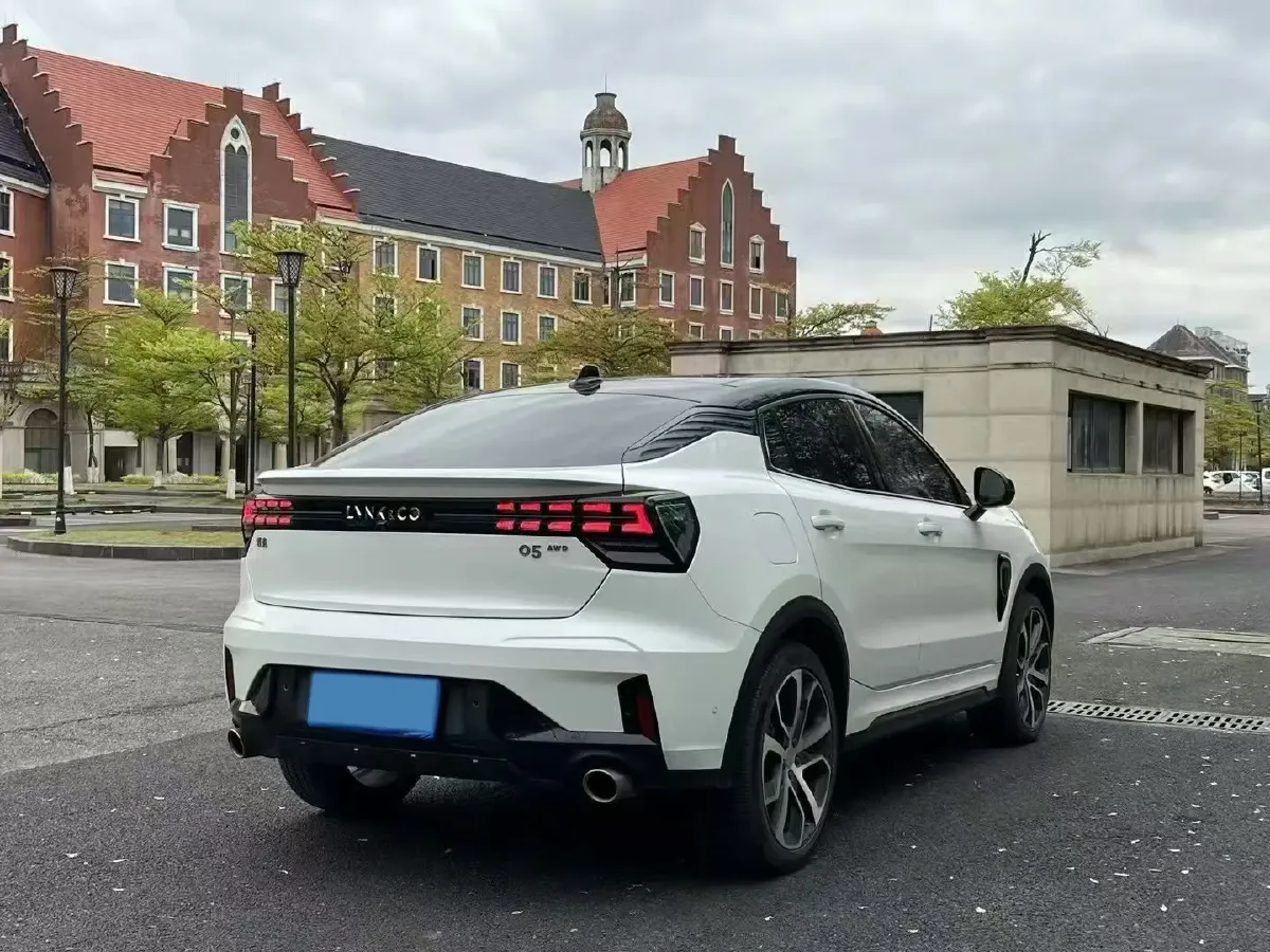 2020 LYNK&CO 05 2.0T 254HP L4 8AT,autocango,china used car exporter,china ev exporter,chinese used car exporter,chinese used ev exporter
