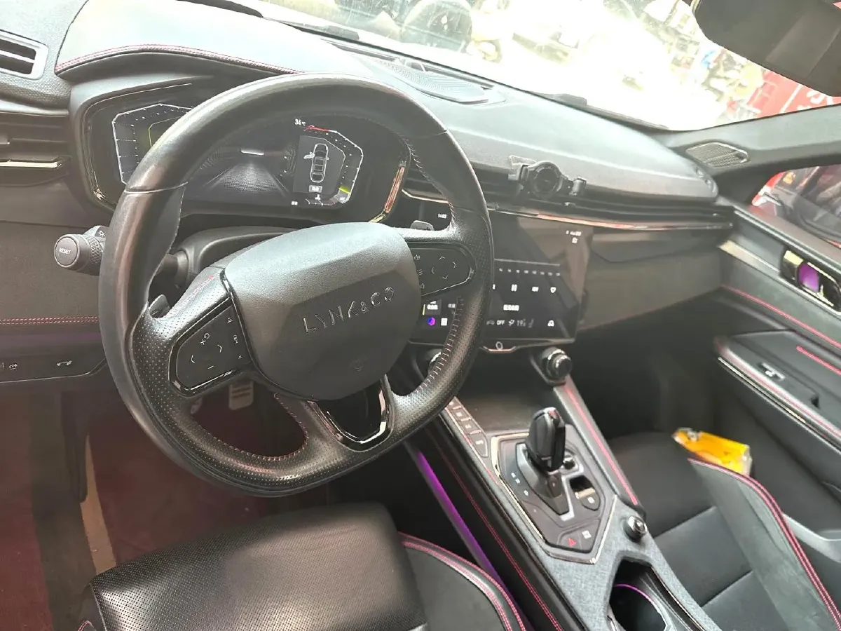 2020 LYNK&CO 05 2.0T 254HP L4 8AT,autocango,china used car exporter,china ev exporter,chinese used car exporter,chinese used ev exporter