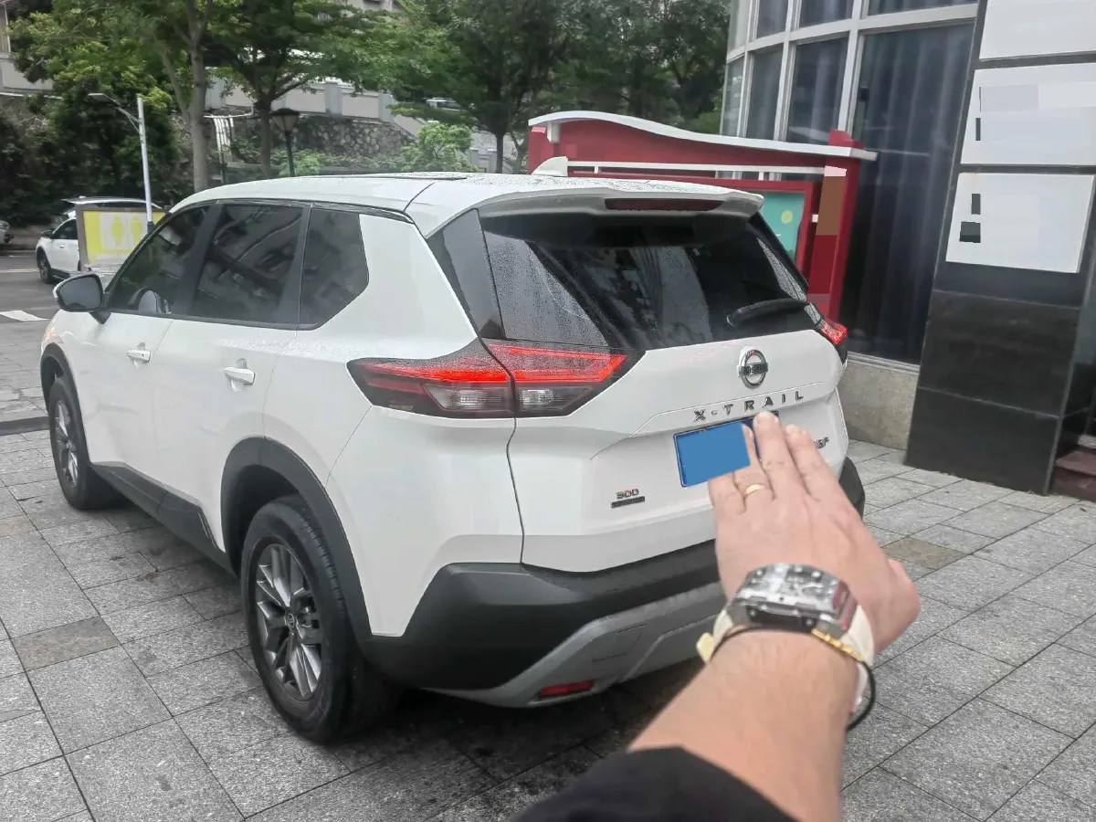 2021 Nissan X-Trail 1.5T 204HP L3 CVT,autocango,china used car exporter,china ev exporter,chinese used car exporter,chinese used ev exporter