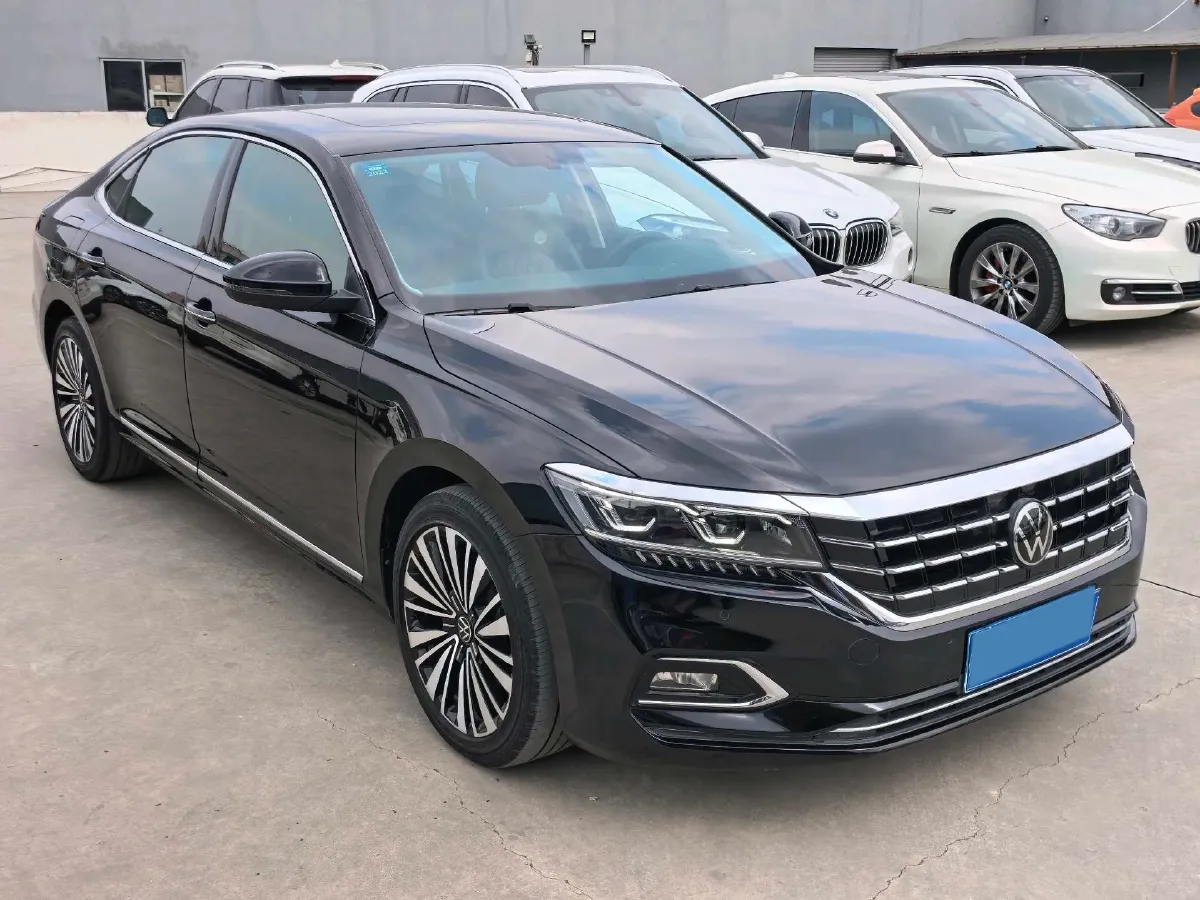 2020 Volkswagen Passat 2.0T 186HP L4 7DCT,autocango,china used car exporter,china ev exporter,chinese used car exporter,chinese used ev exporter