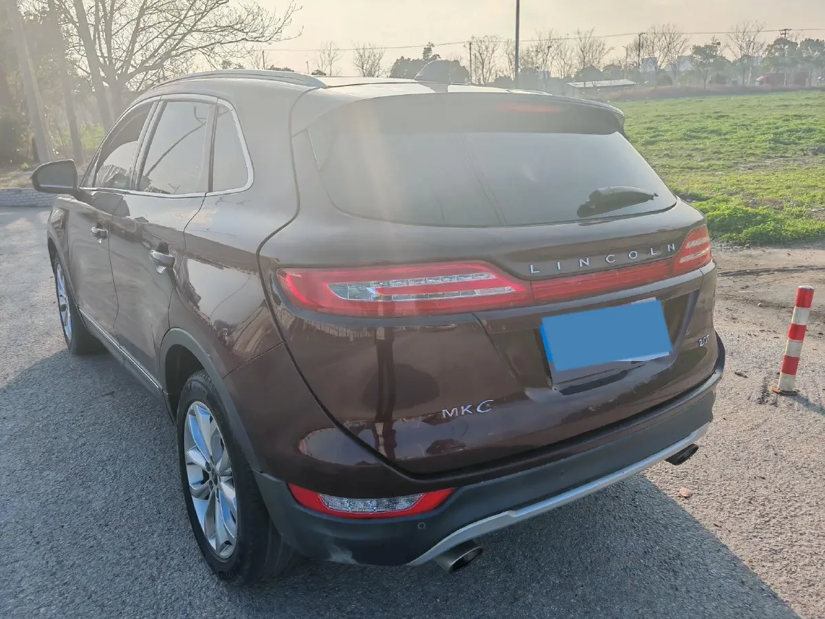 2017 Lincoln MKC 2.0T 203HP L4 6AT,autocango,china used car exporter,china ev exporter,chinese used car exporter,chinese used ev exporter