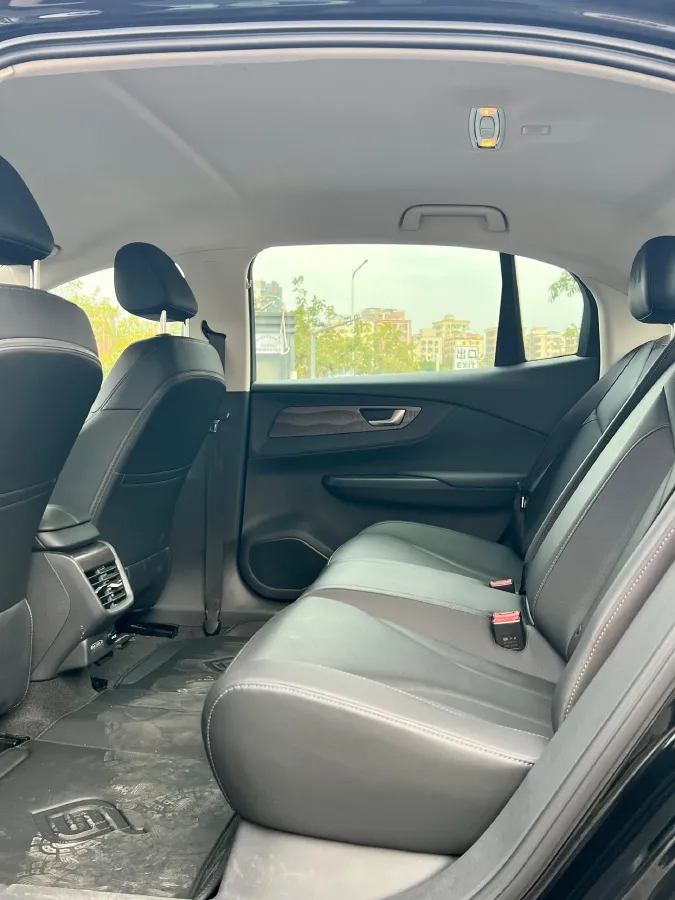 2023 HongQi E-QM5 BEV 54KWH,autocango,china used car exporter,china ev exporter,chinese used car exporter,chinese used ev exporter