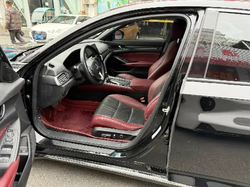 2022 Honda Inspire 1.5T 194HP L4 CVT,autocango,china used car exporter,china ev exporter,chinese used car exporter,chinese used ev exporter