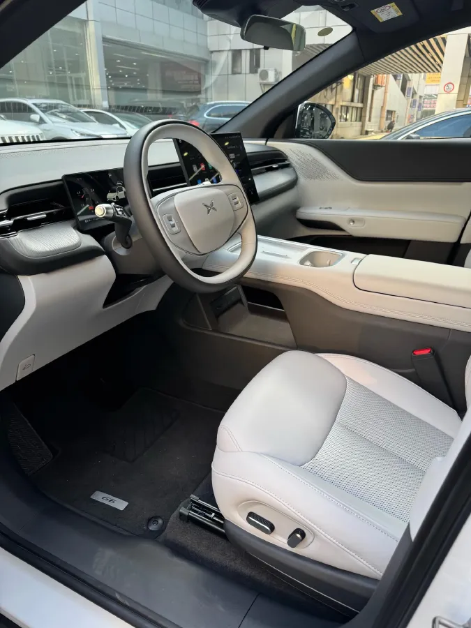 2025 Xpeng G6 BEV 68.5KWH,autocango,china used car exporter,china ev exporter,chinese used car exporter,chinese used ev exporter