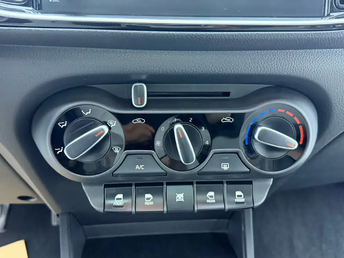 2020 Kia Pegas 1.4L 95HP L4 4AT,autocango,china used car exporter,china ev exporter,chinese used car exporter,chinese used ev exporter