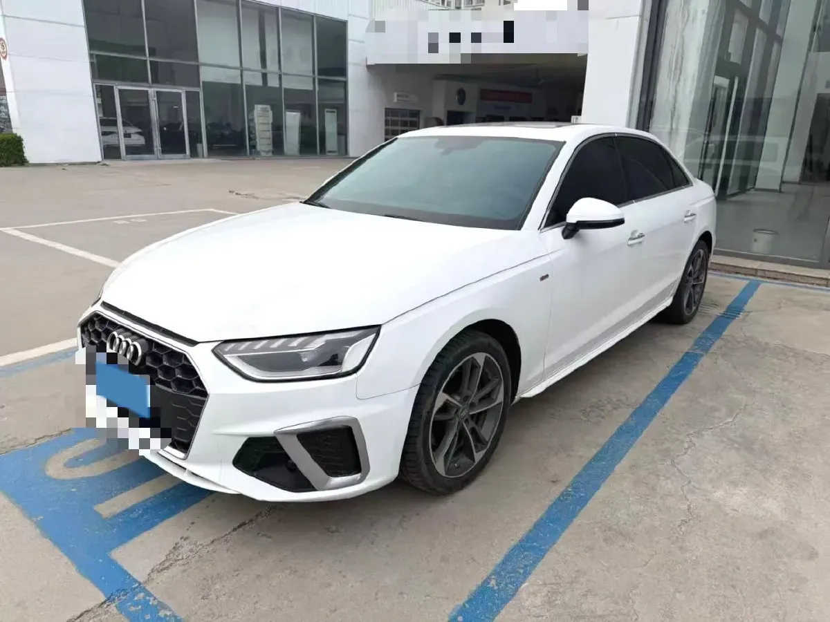 2020 Audi A4L 2.0T 190HP L4 7DCT,autocango,china used car exporter,china ev exporter,chinese used car exporter,chinese used ev exporter