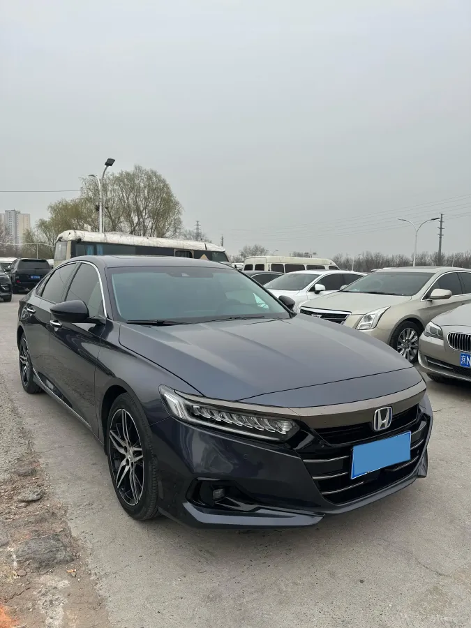 2022 Honda Accord 2.0L 146HP L4 E-CVT Hybrid,autocango,china used car exporter,china ev exporter,chinese used car exporter,chinese used ev exporter