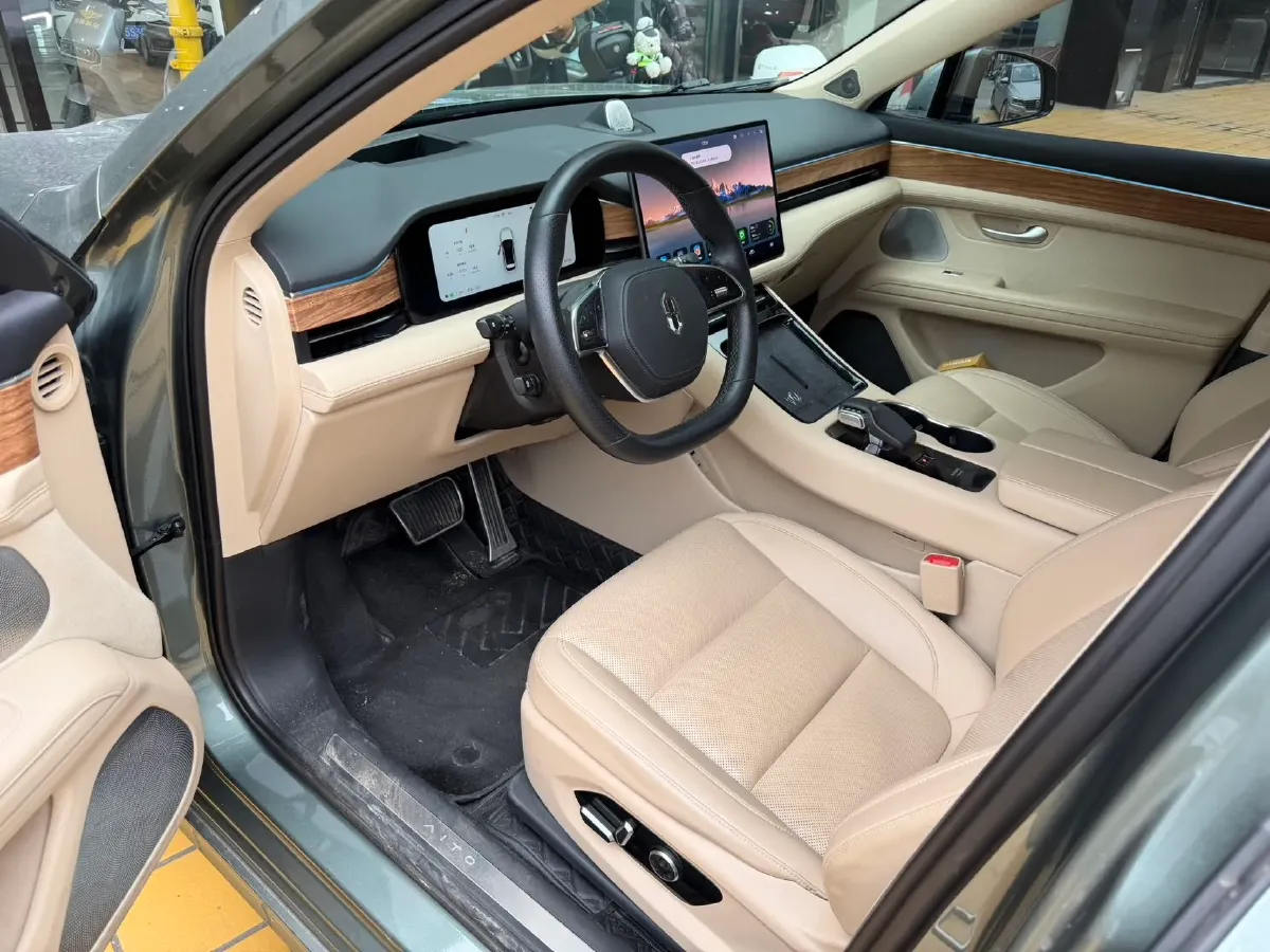 2022 Lincoln Corsair 2.0T 245HP L4 8AT,autocango,china used car exporter,china ev exporter,chinese used car exporter,chinese used ev exporter