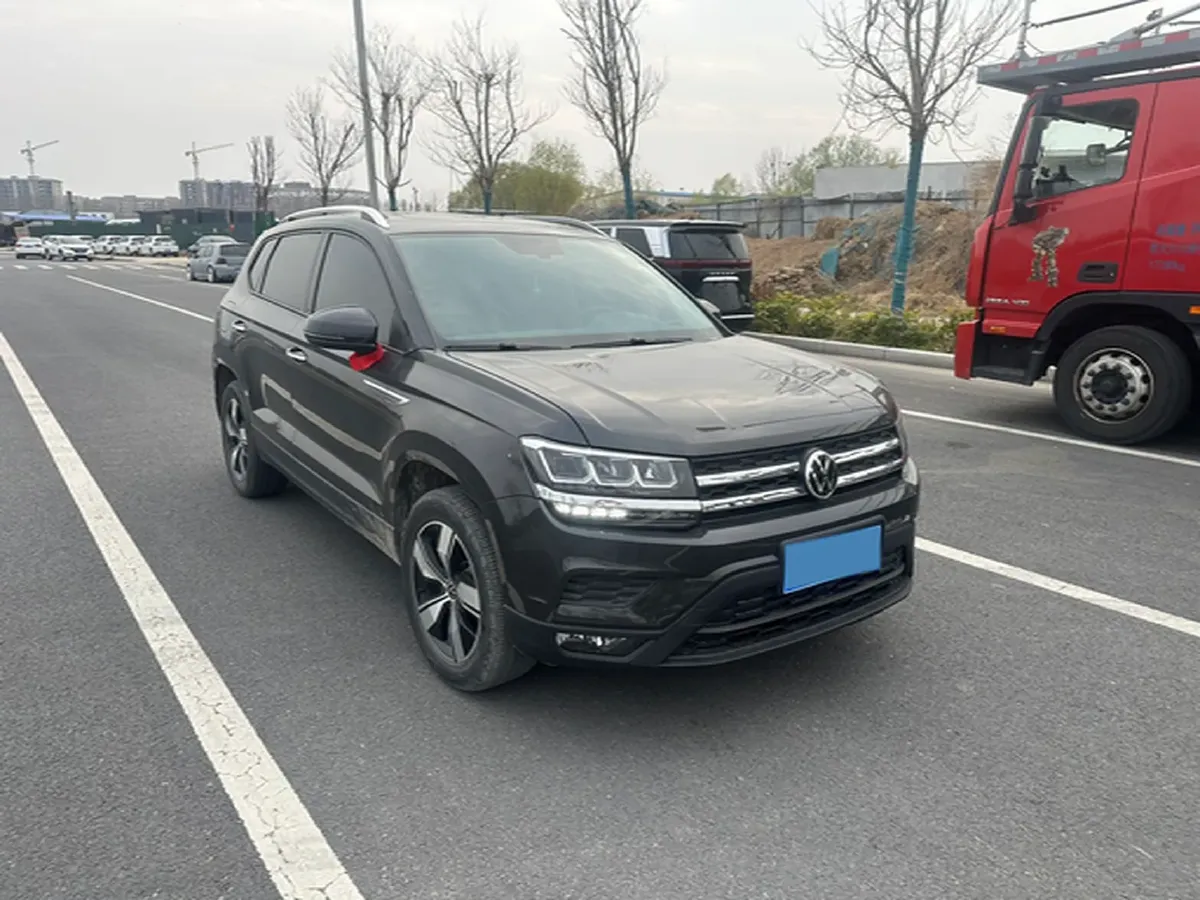 2022 Volkswagen Tayron 2.0T 186HP L4 7DCT,autocango,china used car exporter,china ev exporter,chinese used car exporter,chinese used ev exporter