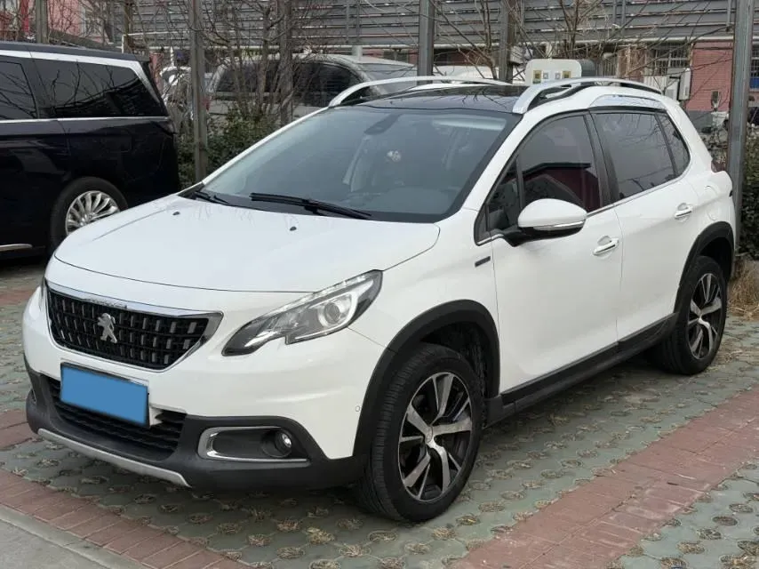 2018 Peugeot 2008 1.2T 136HP L3 6AT,autocango,china used car exporter,china ev exporter,chinese used car exporter,chinese used ev exporter