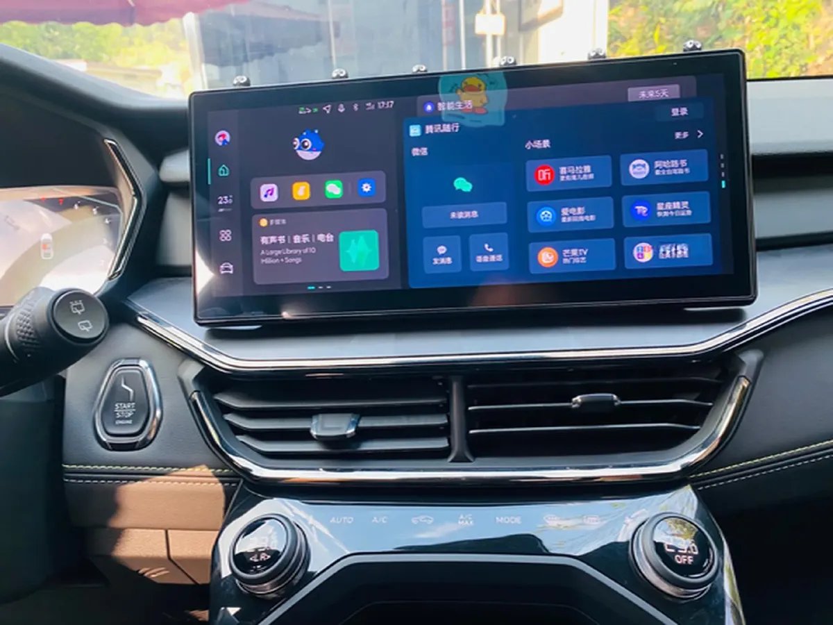 2023 LYNK&CO 06 1.5T 181HP L4 7DCT,autocango,china used car exporter,china ev exporter,chinese used car exporter,chinese used ev exporter