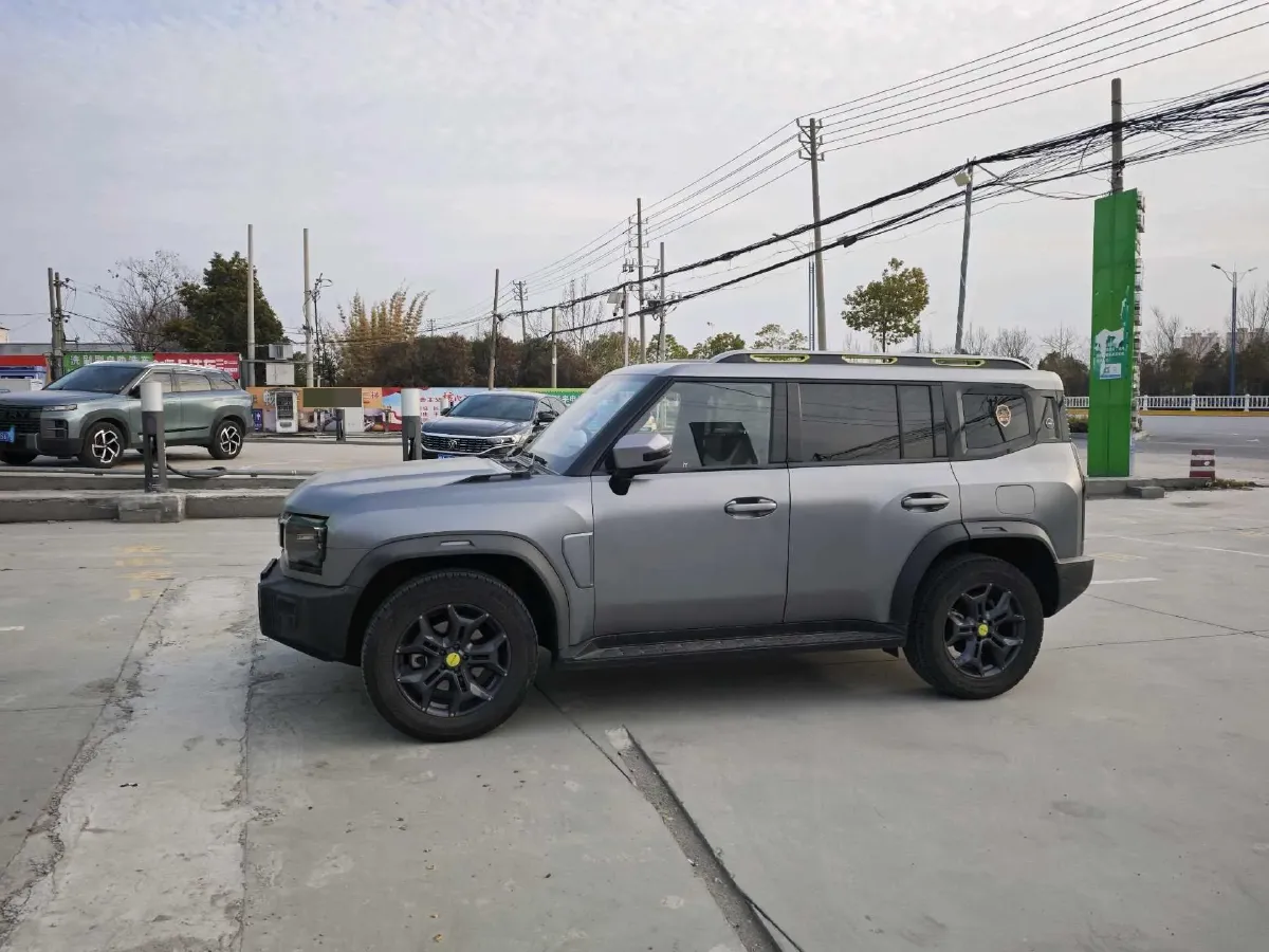 2023 Jetour Traveller 2.0T 254HP L4 7DCT,autocango,china used car exporter,china ev exporter,chinese used car exporter,chinese used ev exporter