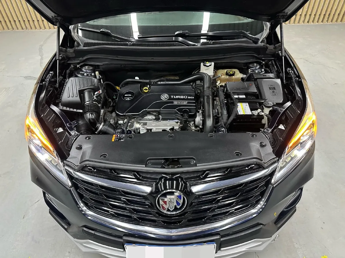 2021 Buick EnvisionPlus 1.5T 169HP L4 7DCT,autocango,china used car exporter,china ev exporter,chinese used car exporter,chinese used ev exporter