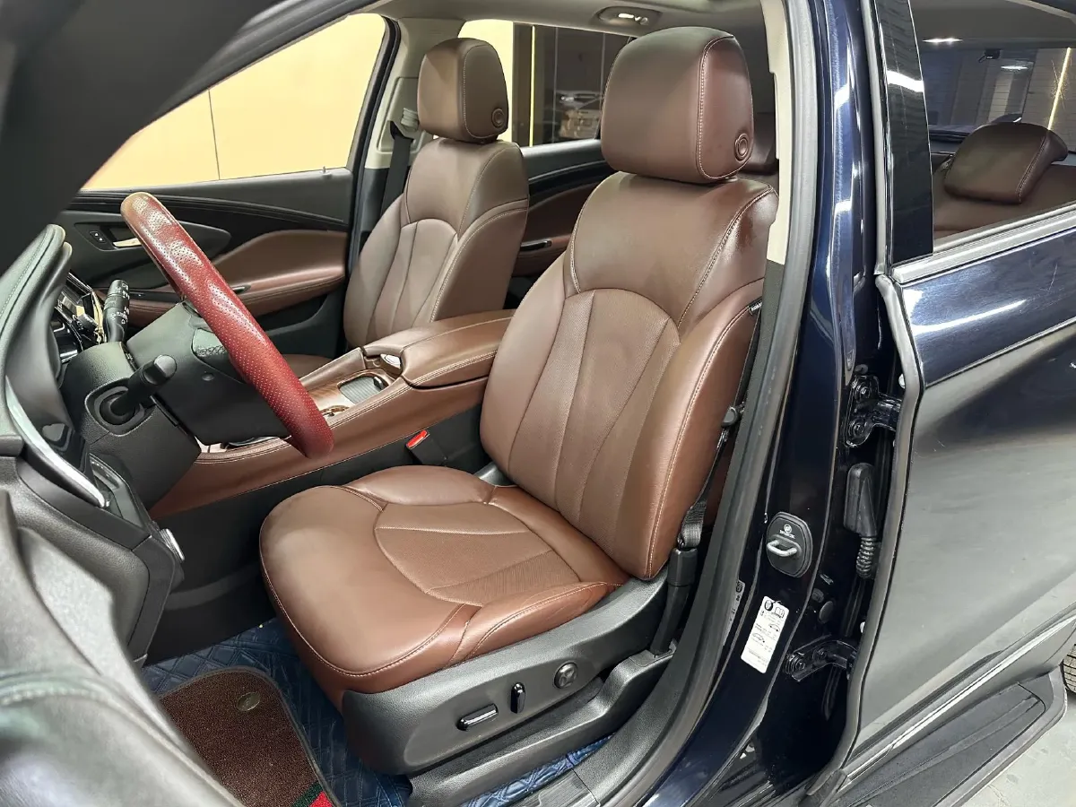 2021 Buick EnvisionPlus 1.5T 169HP L4 7DCT,autocango,china used car exporter,china ev exporter,chinese used car exporter,chinese used ev exporter