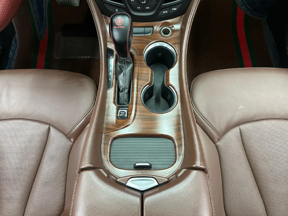 2021 Buick EnvisionPlus 1.5T 169HP L4 7DCT,autocango,china used car exporter,china ev exporter,chinese used car exporter,chinese used ev exporter