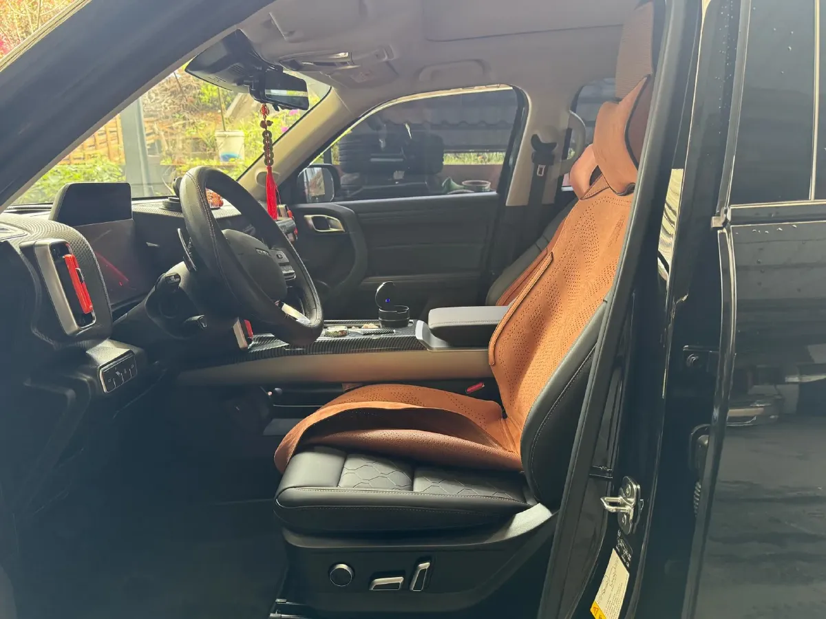 2024 Haval Dargo 1.5T 184HP L4 7DCT,autocango,china used car exporter,china ev exporter,chinese used car exporter,chinese used ev exporter