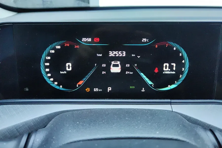 2021 ChangAn Eado 1.4T 160HP L4 7DCT,autocango,china used car exporter,china ev exporter,chinese used car exporter,chinese used ev exporter