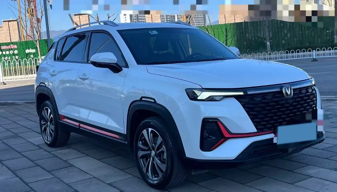 2021 ChangAn CS35 Plus 1.4T 160HP L4 7DCT,autocango,china used car exporter,china ev exporter,chinese used car exporter,chinese used ev exporter