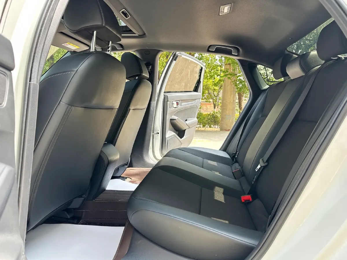 2022 Honda Civic 1.5T 182HP L4 CVT,autocango,china used car exporter,china ev exporter,chinese used car exporter,chinese used ev exporter