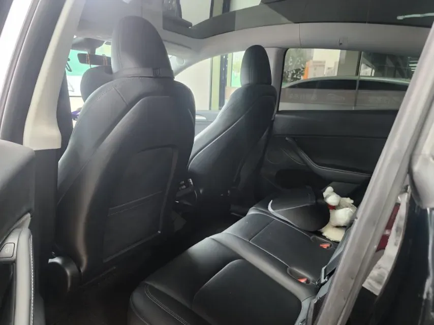 2022 Tesla Model Y BEV 60KWH,autocango,china used car exporter,china ev exporter,chinese used car exporter,chinese used ev exporter