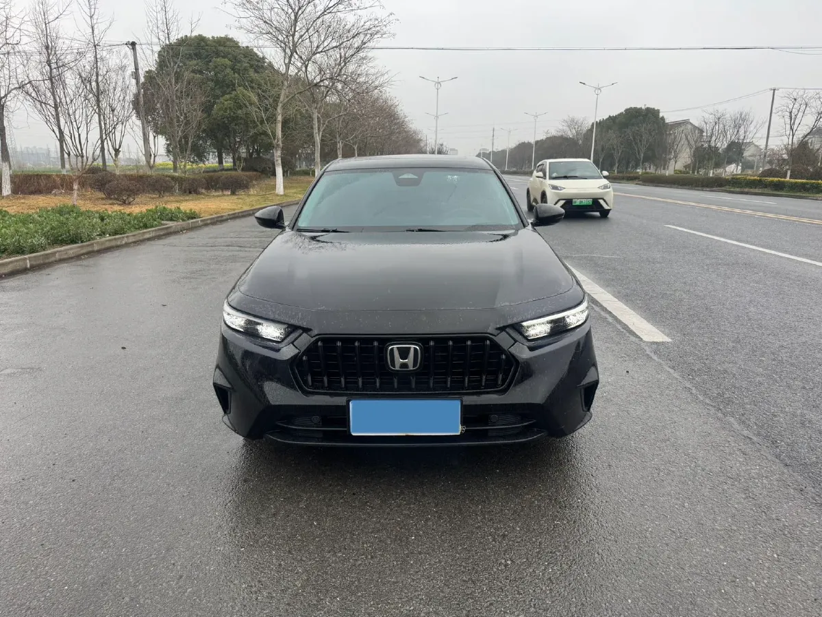 2022 Honda Inspire 1.5T 194HP L4 CVT,autocango,china used car exporter,china ev exporter,chinese used car exporter,chinese used ev exporter