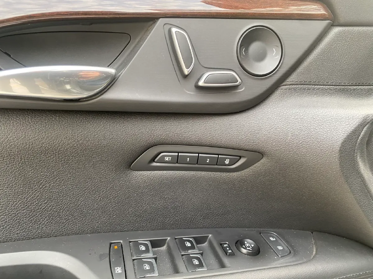 2020 Cadillac CT6 2.0T 241HP L4 10AT,autocango,china used car exporter,china ev exporter,chinese used car exporter,chinese used ev exporter