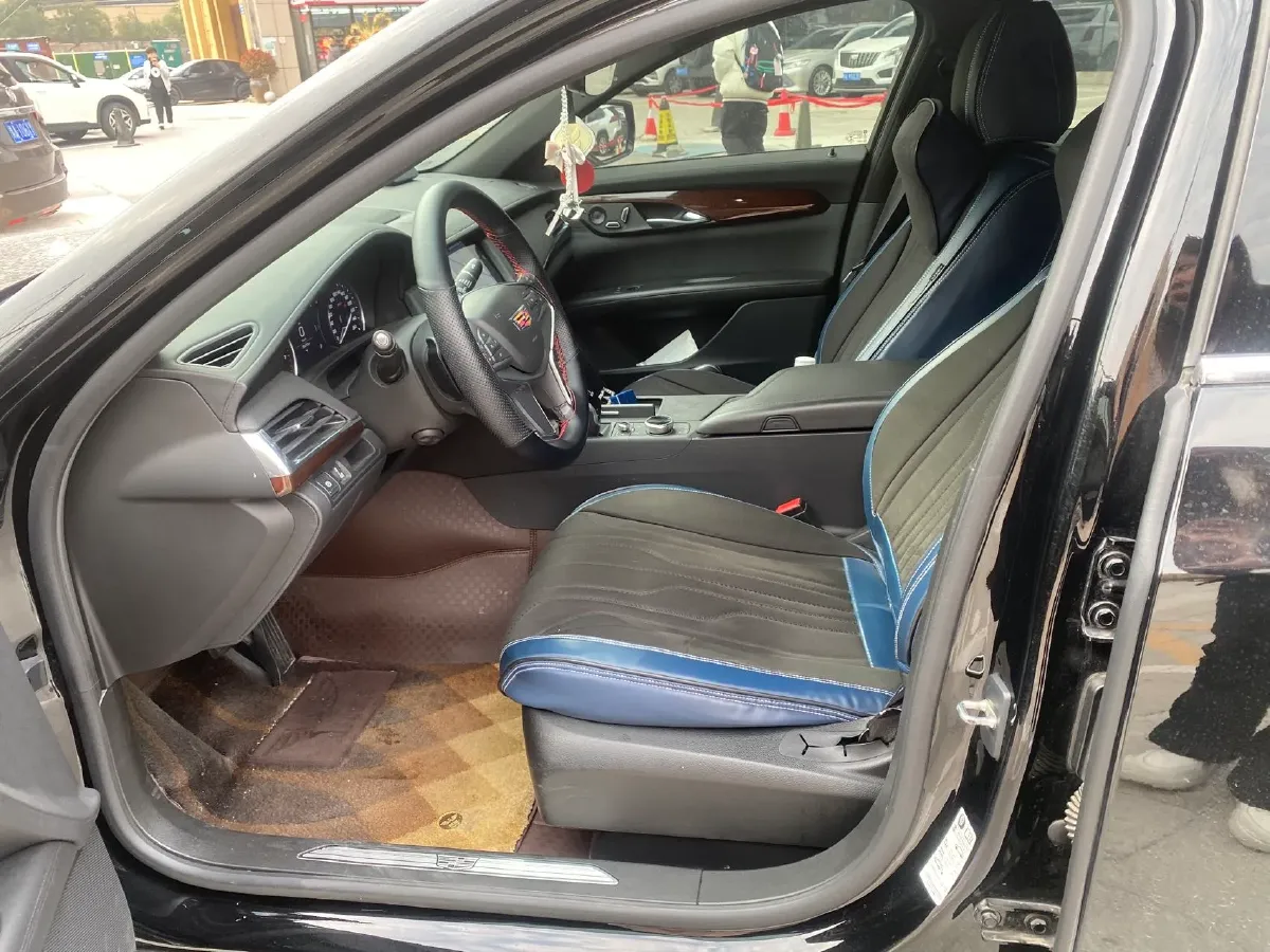 2020 Cadillac CT6 2.0T 241HP L4 10AT,autocango,china used car exporter,china ev exporter,chinese used car exporter,chinese used ev exporter